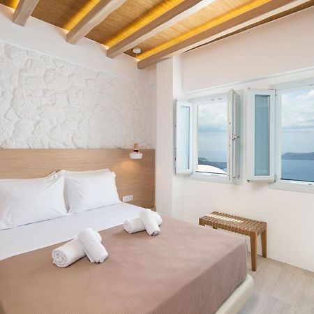 Airth Santorini Suites Firostefani Buitenkant foto