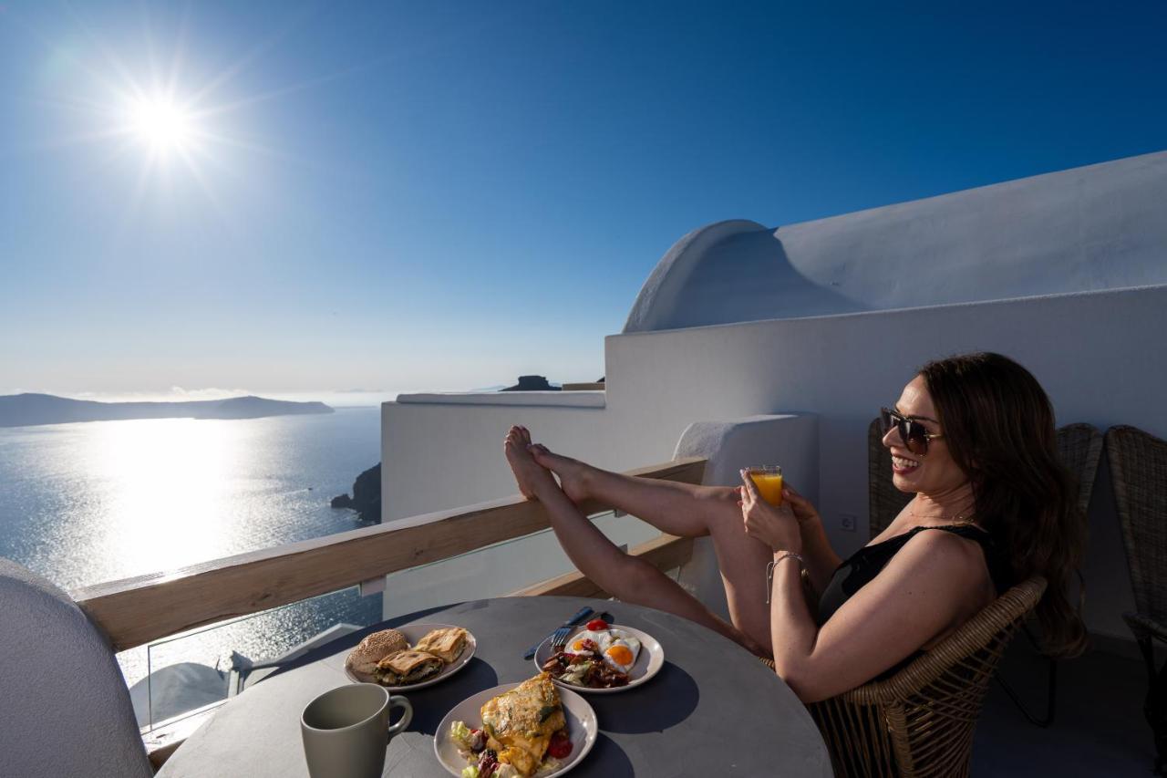 Airth Santorini Suites Firostefani Buitenkant foto